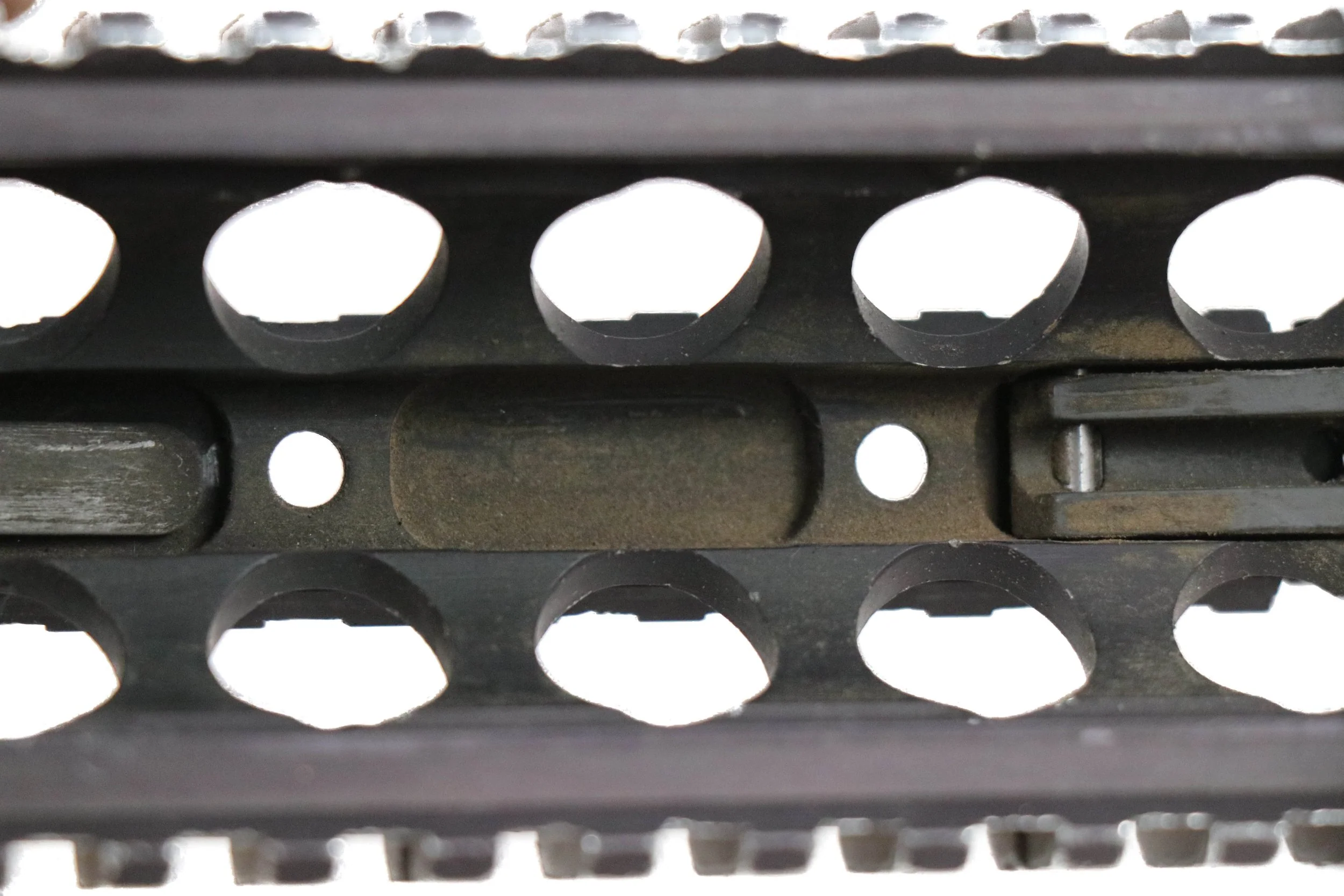 US Military Knights Armament KAC Forend Picatinny Rail Top Adapter System - Image 3