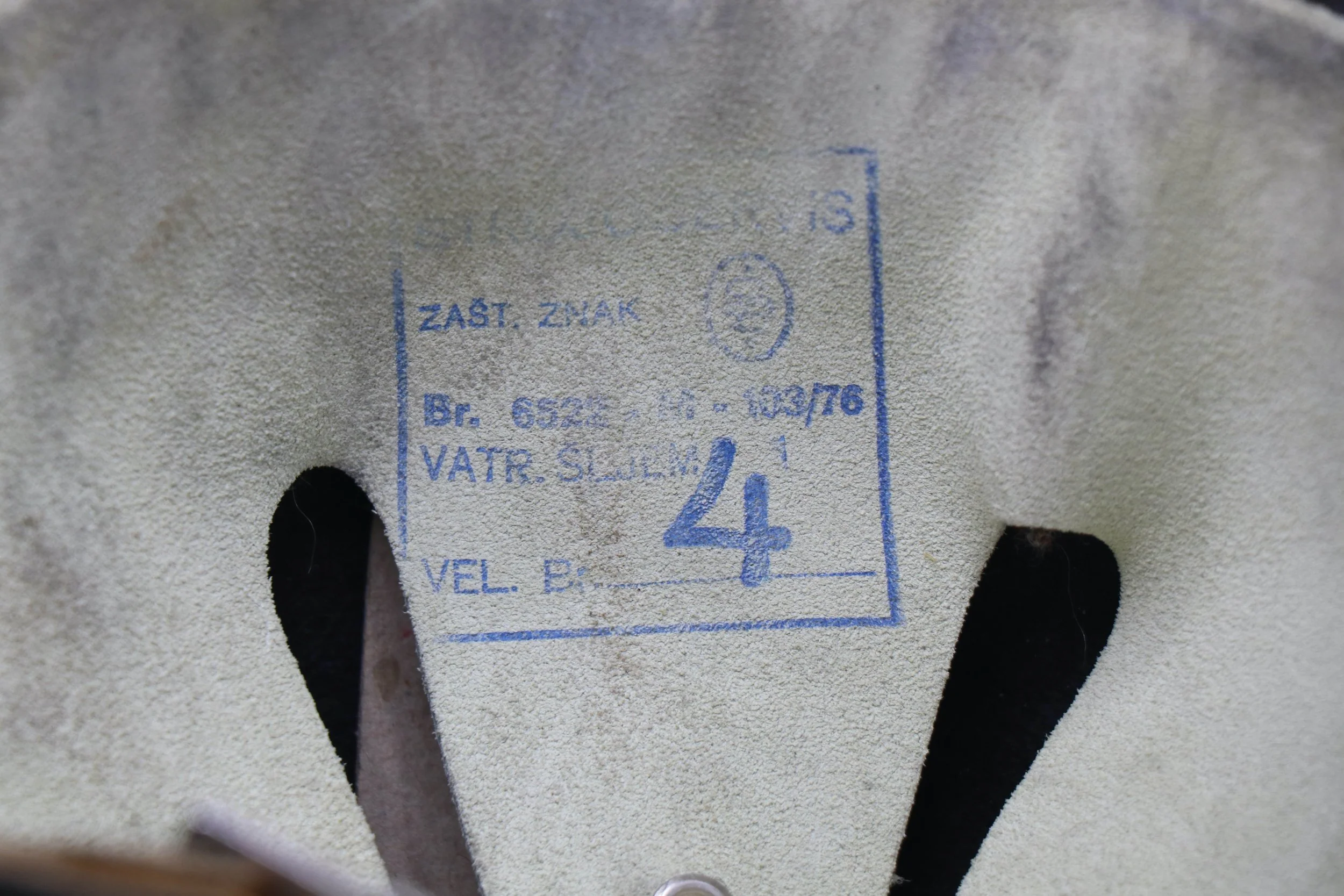 Yugoslavian Military Fire Brigade Helmet - Image 9