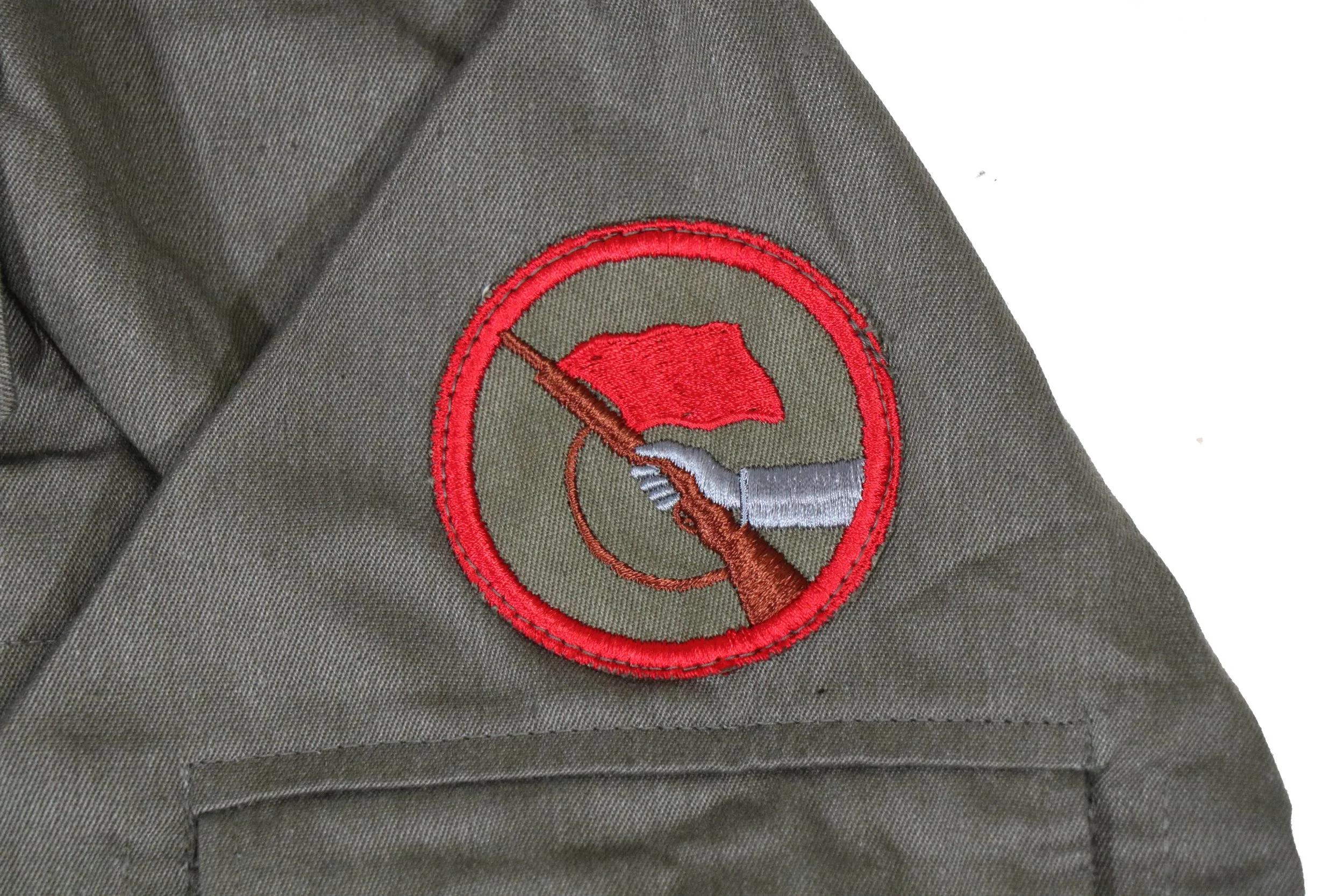 East German Kampfgruppen OD Summer Jacket - Image 3