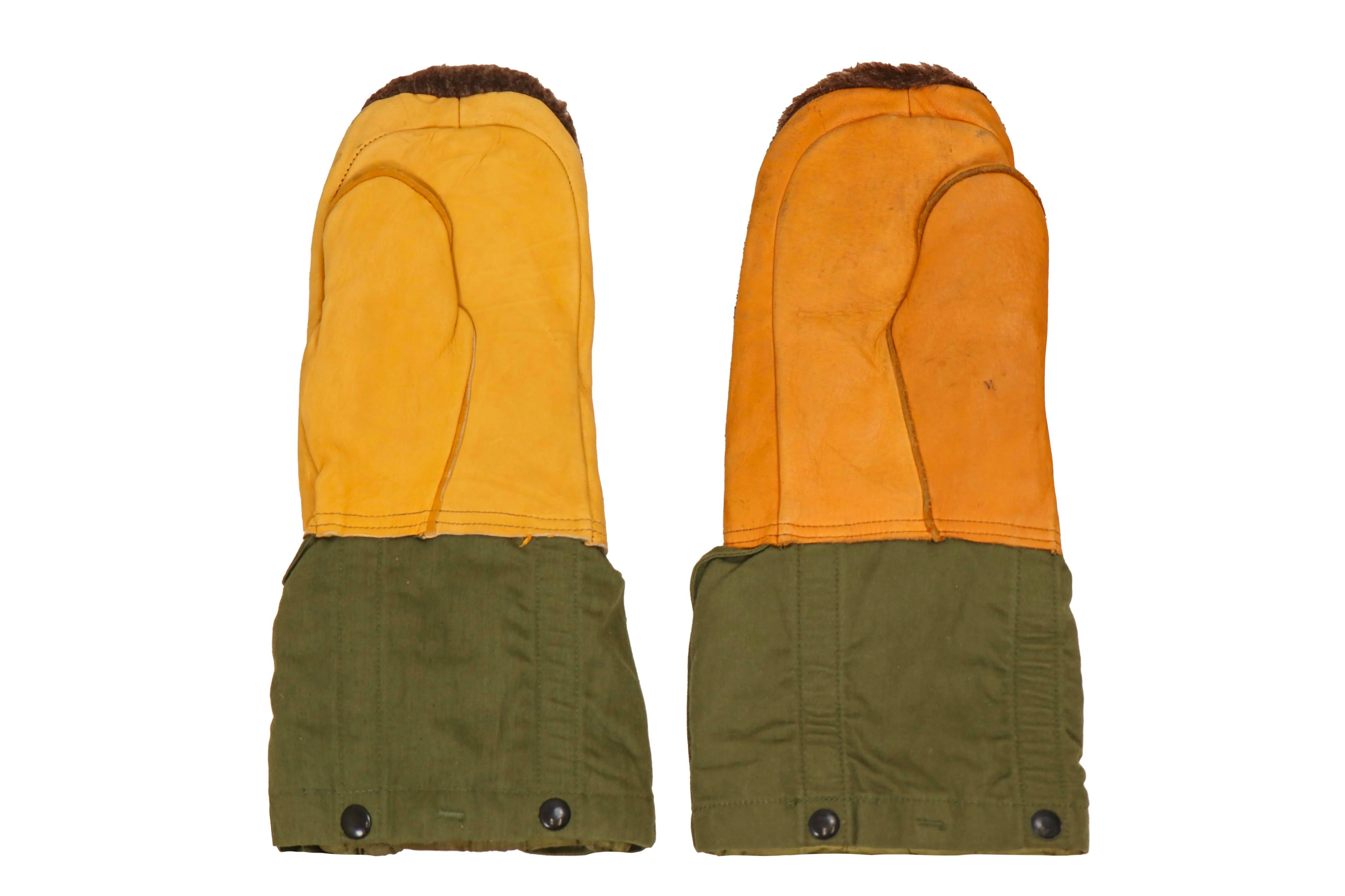 US Military Arctic (Extreme Cold Weather) Mittens