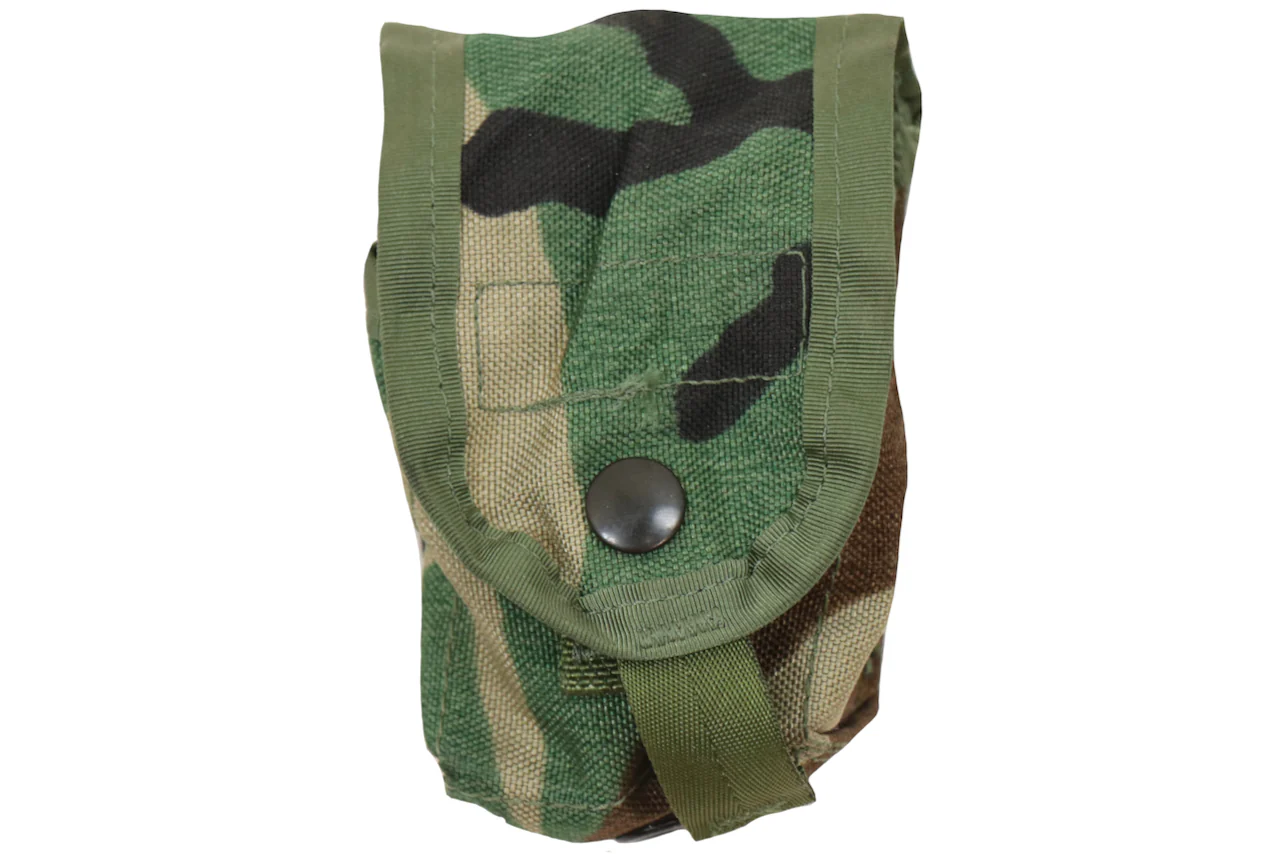 US Military Woodland M81 Hand Grenade Pouch